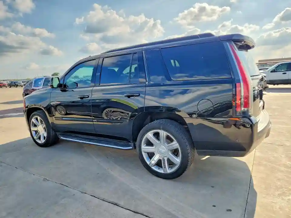 1GYS3CKJ0JR148793 2018 CADILLAC ESCALADE-1