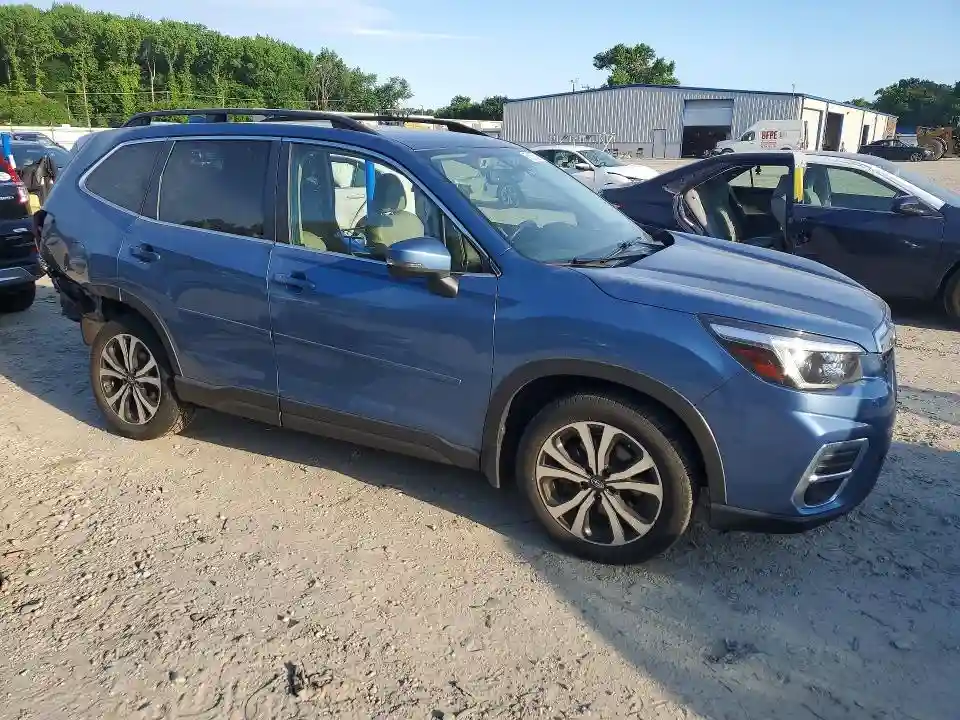 JF2SKAUC5MH453066 2021 SUBARU FORESTER-3