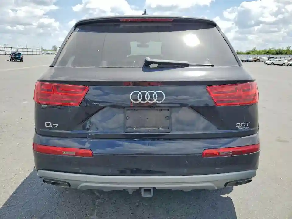 WA1LAAF75HD013409 2017 AUDI Q7-5