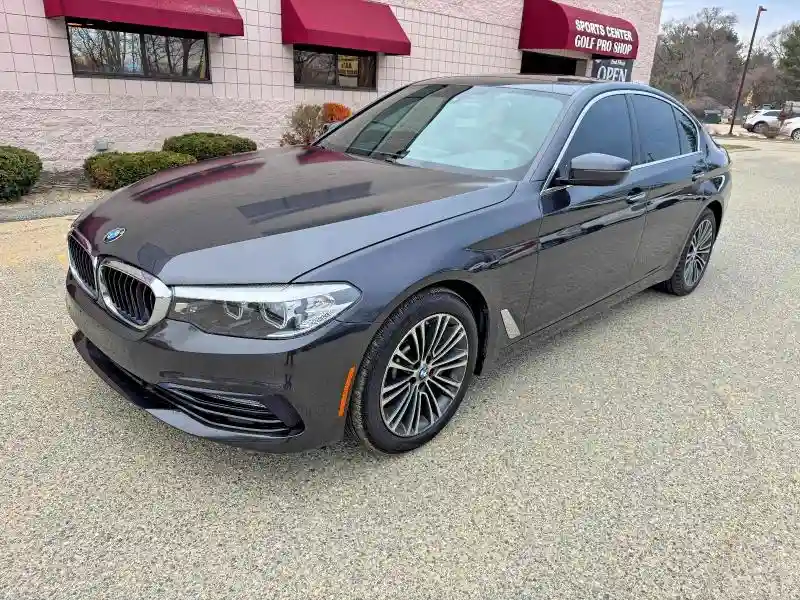WBAJA7C5XJWA73151 2018 BMW 5 SERIES-1