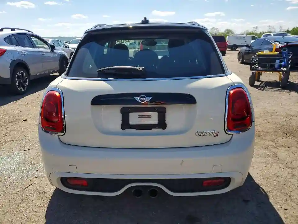 WMWXU3C53G2B63123 2016 MINI COOPER-5