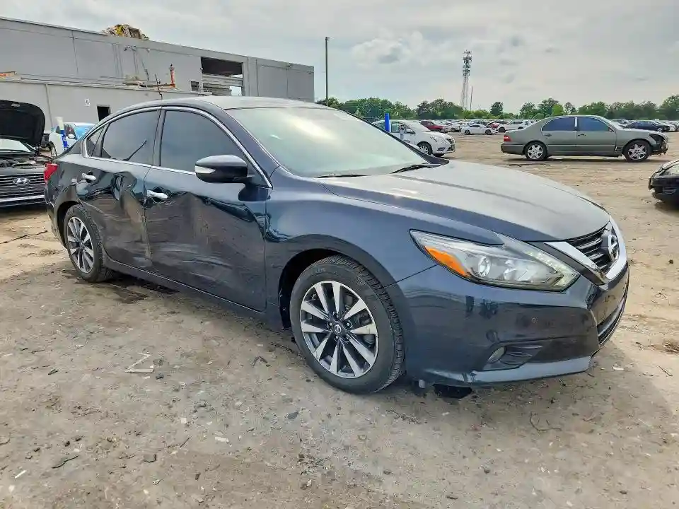 1N4AL3AP1HC237489 2017 NISSAN ALTIMA-3
