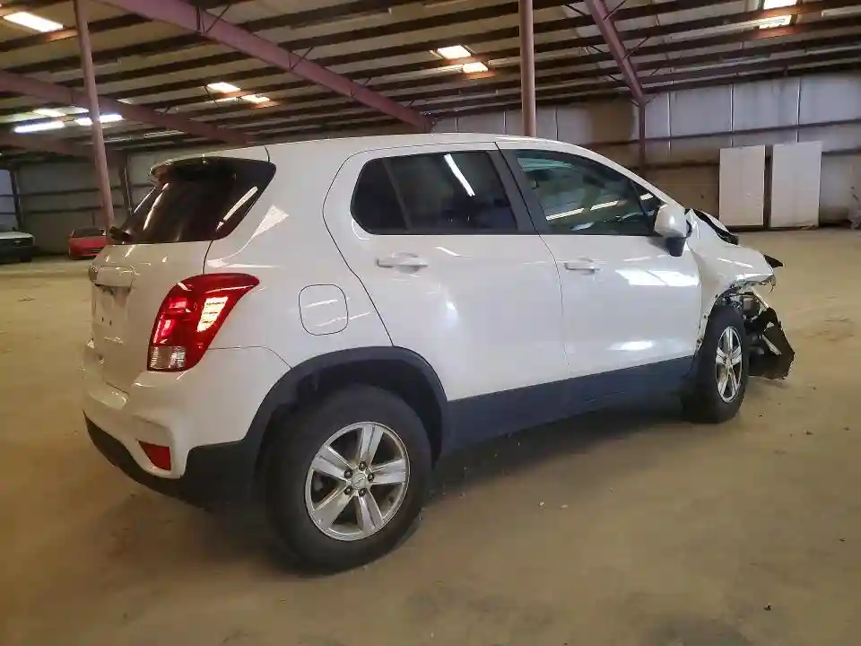 KL7CJNSB4MB351717 2021 CHEVROLET TRAX-2