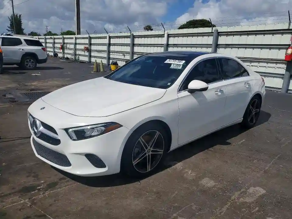 W1K3G4EB6NJ325821 2022 MERCEDES-BENZ A-CLASS-0