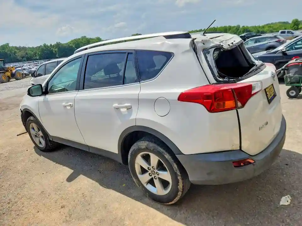 2T3WFREVXFW233650 2015 TOYOTA RAV4-1