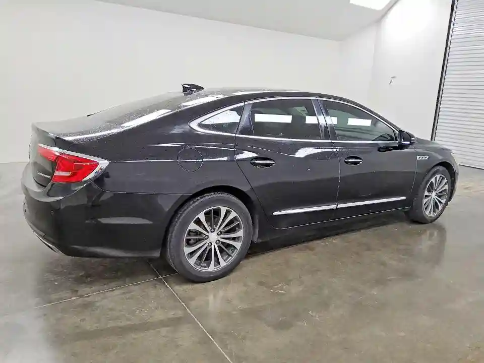1G4ZP5SS3HU165314 2017 BUICK LACROSSE-2