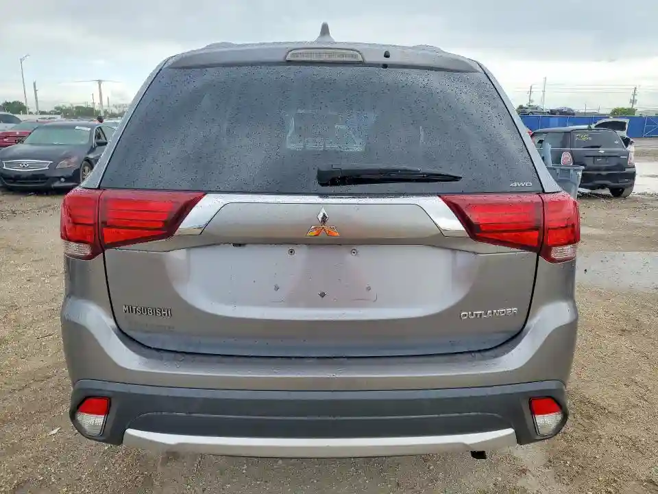 JA4AZ2A31HZ051720 2017 MITSUBISHI OUTLANDER-5