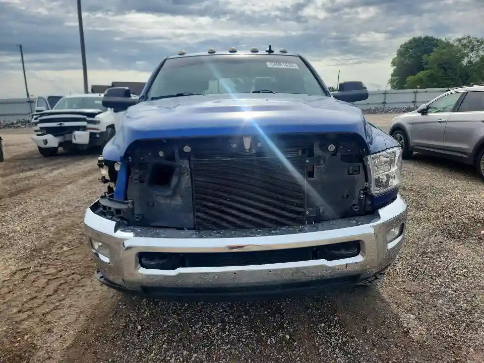 3C63R3DL2HG743265 2017 RAM 3500-4