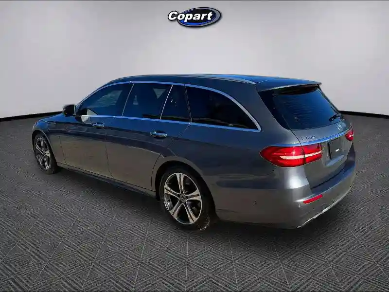 WDDZH6GB9HA239374 2017 MERCEDES-BENZ E-CLASS-2