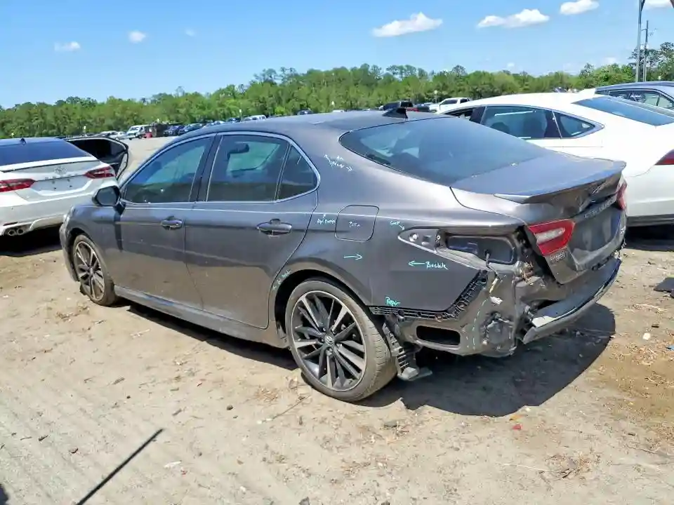 4T1B61HK5JU089640 2018 TOYOTA CAMRY XSE-1