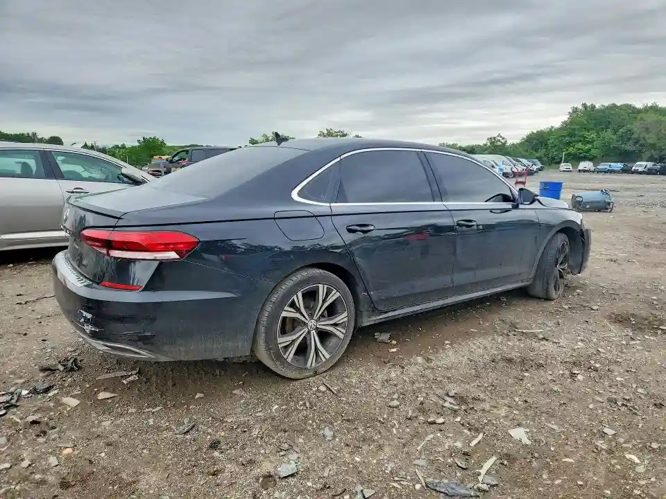 1VWSA7A39MC012480 2021 VOLKSWAGEN PASSAT-2