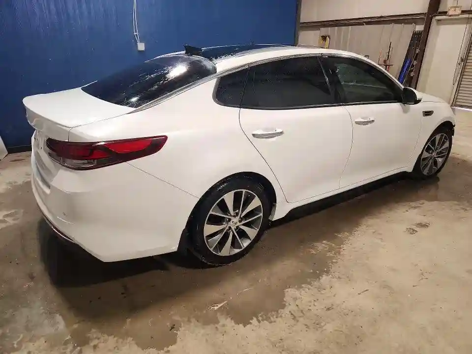 5XXGT4L37JG254694 2018 KIA OPTIMA-2
