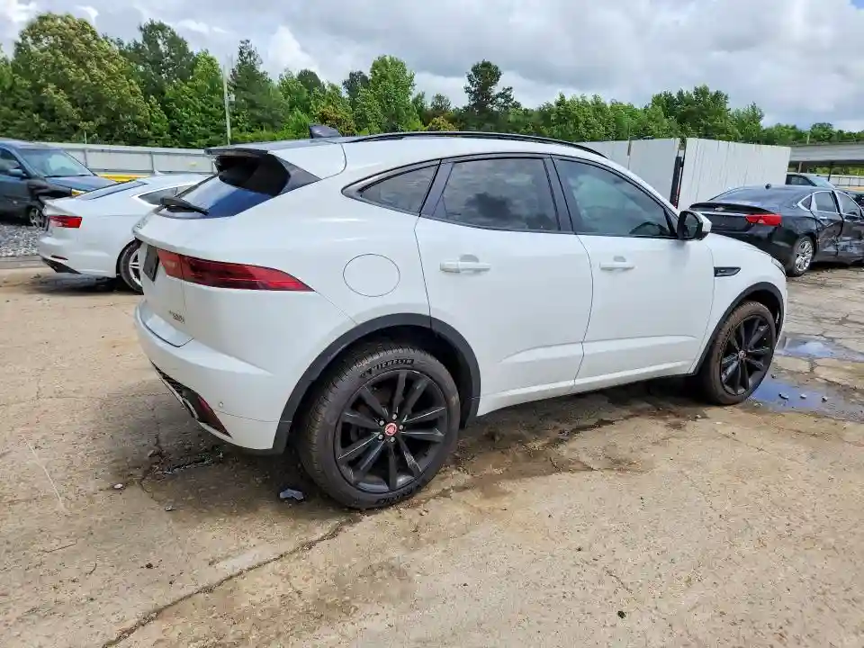 SADFL2GX8J1Z32754 2018 JAGUAR ETYPE-2
