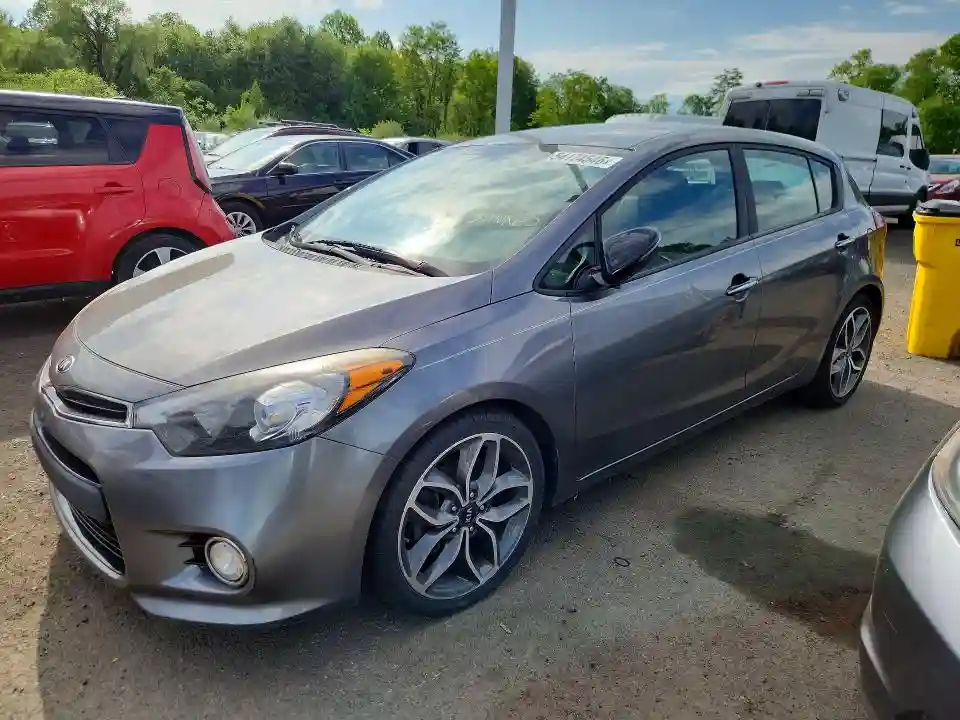 KNAFZ5A35G5592172 2016 KIA FORTE-0