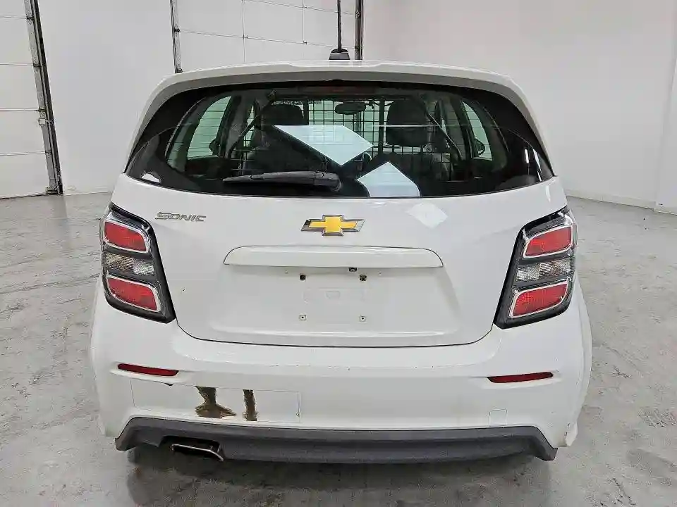 1G1JG6SB5K4122357 2019 CHEVROLET SONIC-5