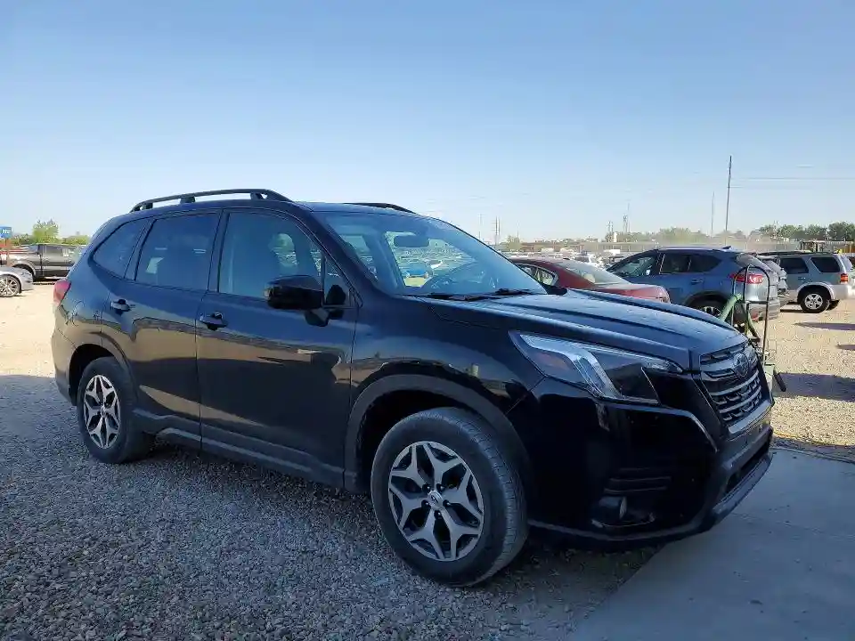 JF2SKADC0NH461285 2022 SUBARU FORESTER-3