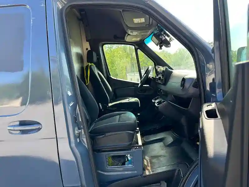 WD4PF1CD8KP147104 2019 MERCEDES-BENZ SPRINTER-5