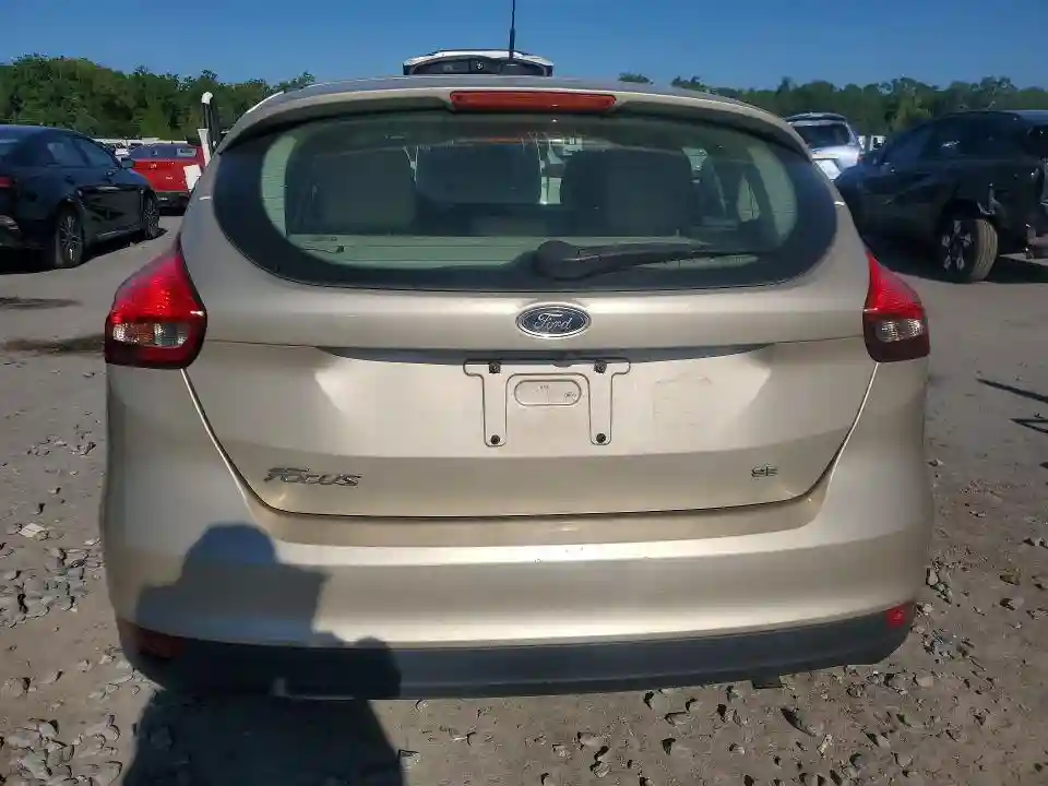 1FADP3K20JL281901 2018 FORD FOCUS-5