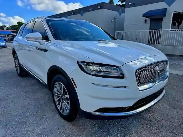 2LMPJ8K90MBL12748 2021 LINCOLN NAUTILUS-3