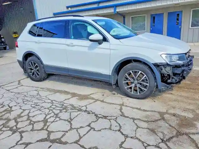 3VV2B7AX3LM002643 2020 VOLKSWAGEN TIGUAN-3