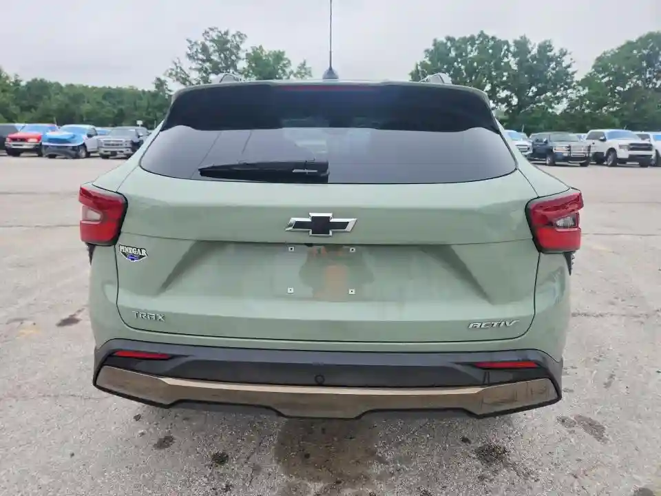 KL77LKEP0TC009210 2026 CHEVROLET TRAX-5