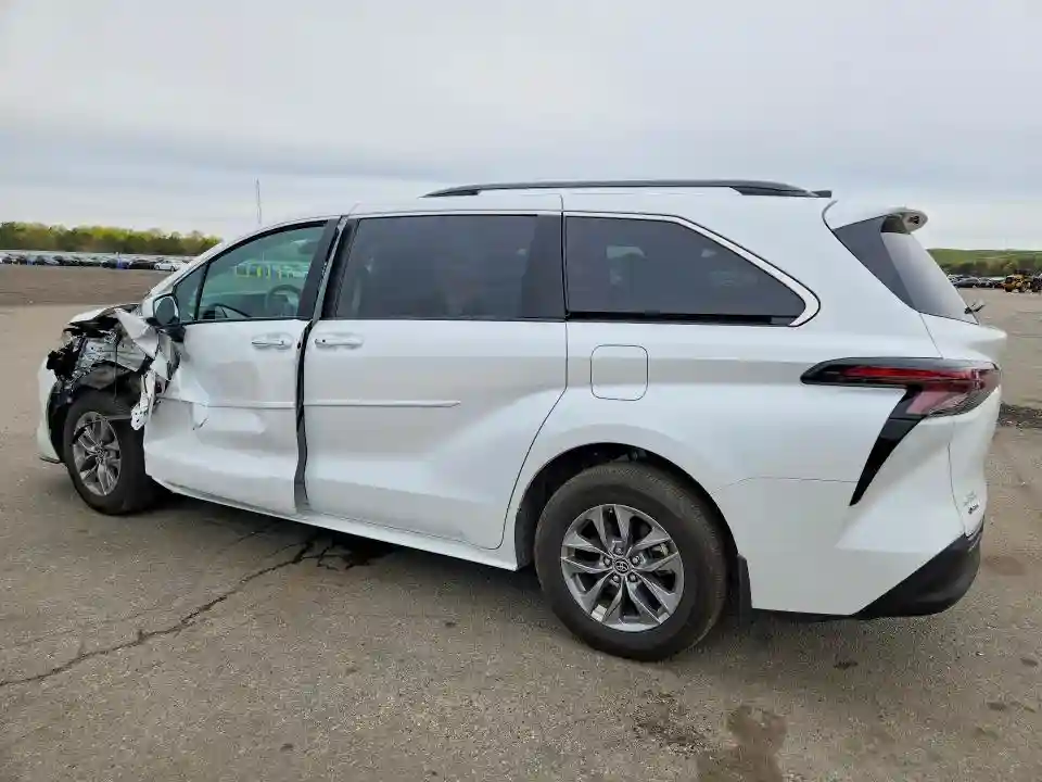 5TDJRKEC1SS253627 2025 TOYOTA SIENNA-1