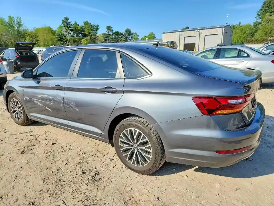 3VWC57BU7KM144195 2019 VOLKSWAGEN JETTA-1