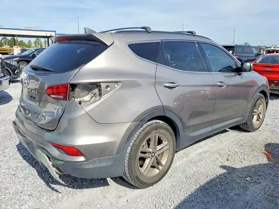 5XYZU3LB8JG553856 2018 HYUNDAI SANTA FE-2