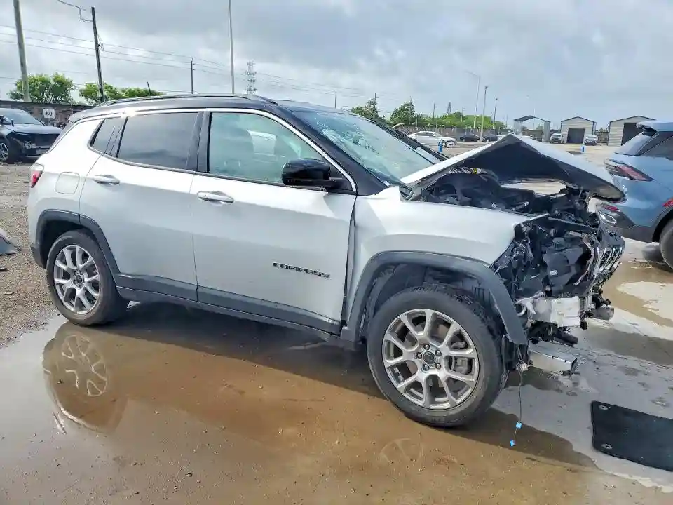 3C4NJDCN0ST508363 2025 JEEP COMPASS-3