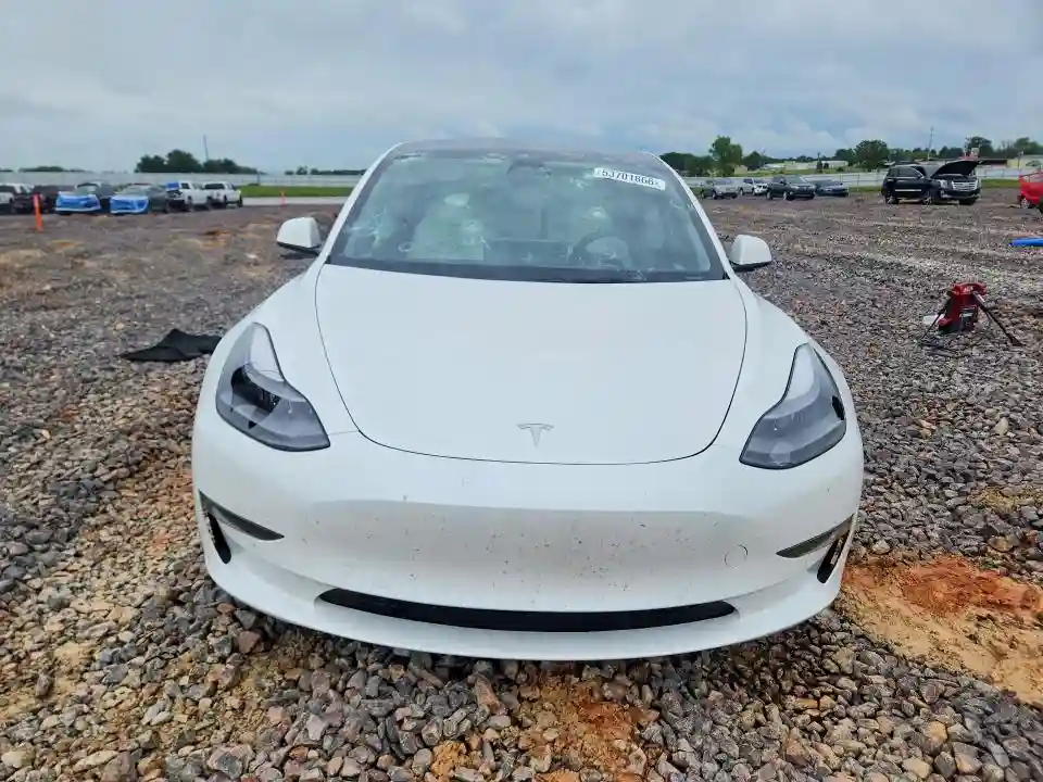 5YJ3E1EB6NF359893 2022 TESLA MODEL 3-4