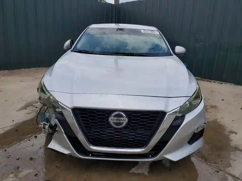 1N4BL4BV3MN318693 2021 NISSAN ALTIMA-4