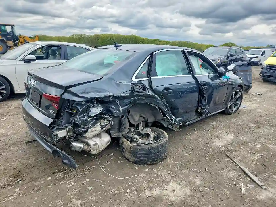 WAUFNAF43JN007912 2018 AUDI A4-2
