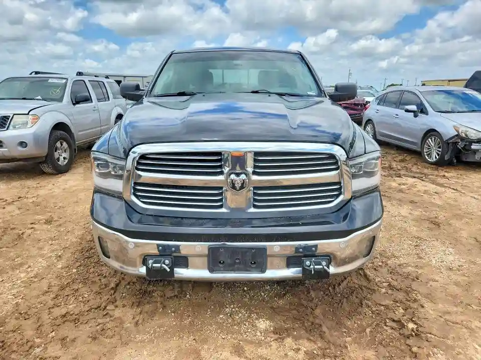 1C6RR6LM5HS741766 2017 RAM 1500-4
