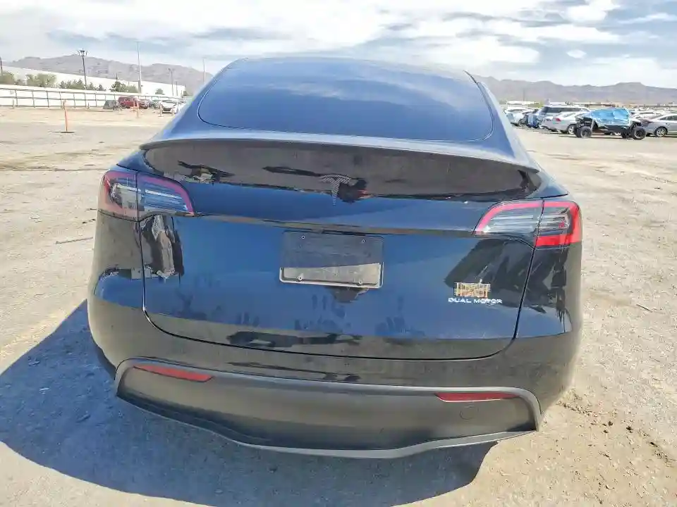 7SAYGAEE3RF991107 2024 TESLA MODEL Y-5