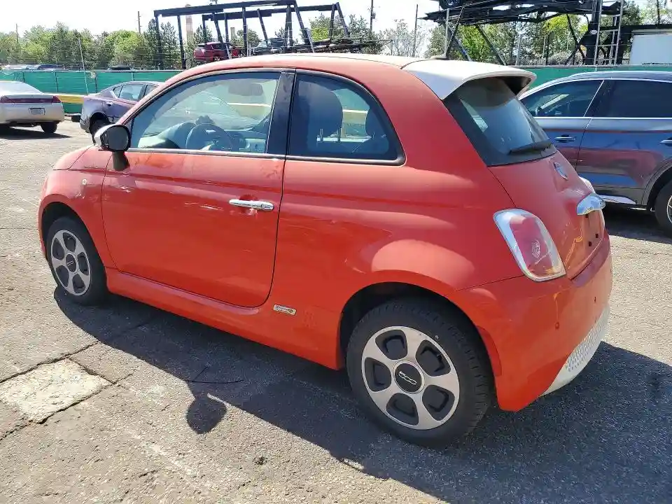 3C3CFFGE0FT656991 2015 FIAT 500-1