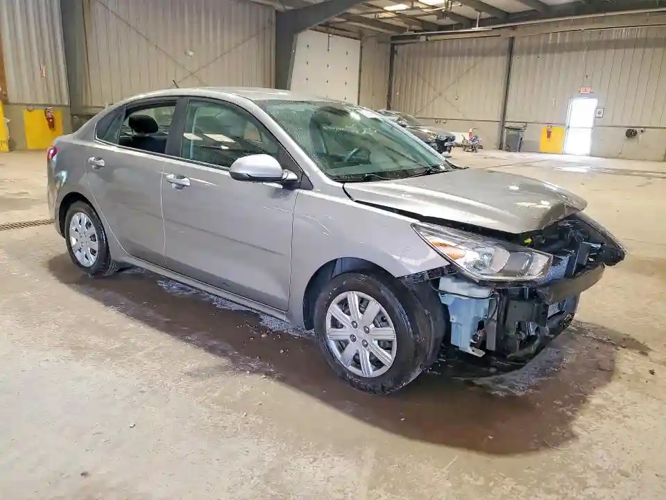 3KPA24AD7NE439556 2022 KIA RIO-3