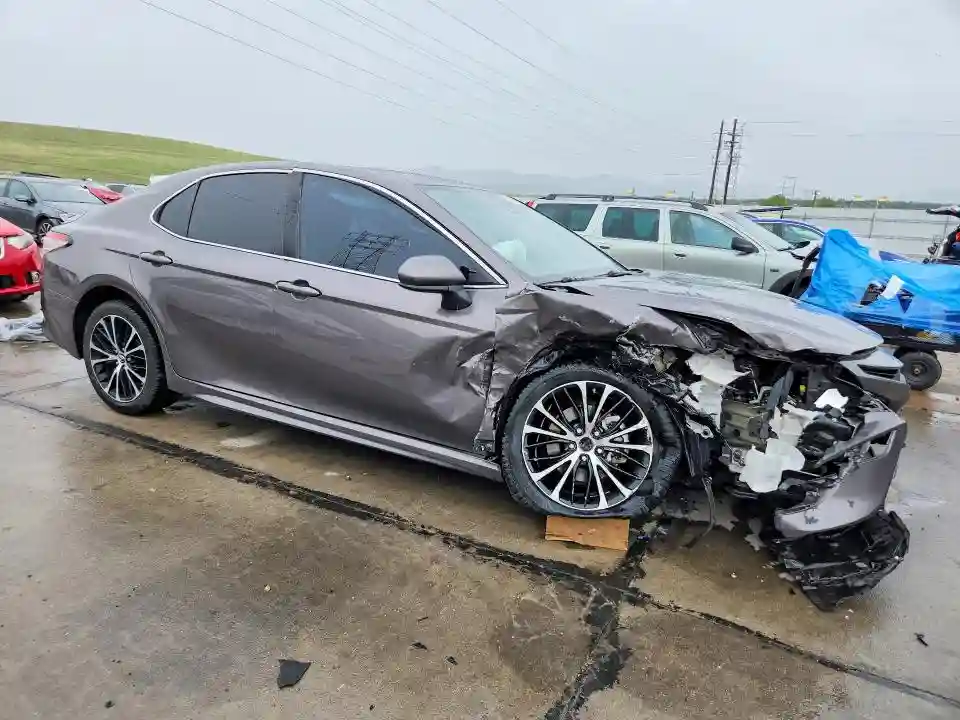 4T1B11HK6KU714725 2019 TOYOTA CAMRY-3