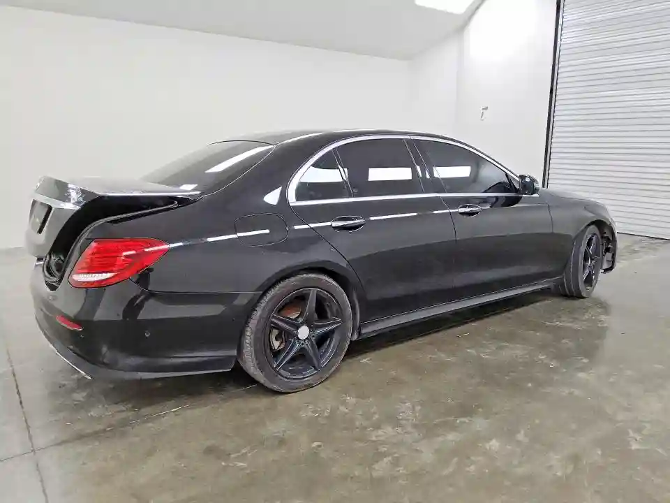 WDDZF4JBXHA022466 2017 MERCEDES-BENZ E-CLASS-2