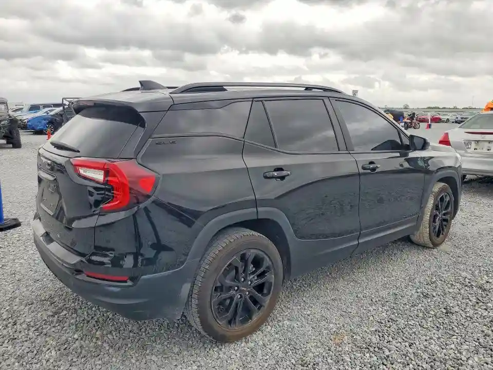 3GKALMEV6NL236108 2022 GMC TERRAIN-2