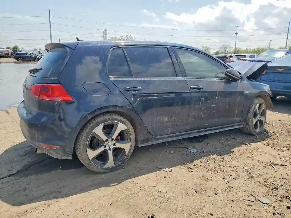 3VW4T7AU0GM003617 2016 VOLKSWAGEN GTI-2