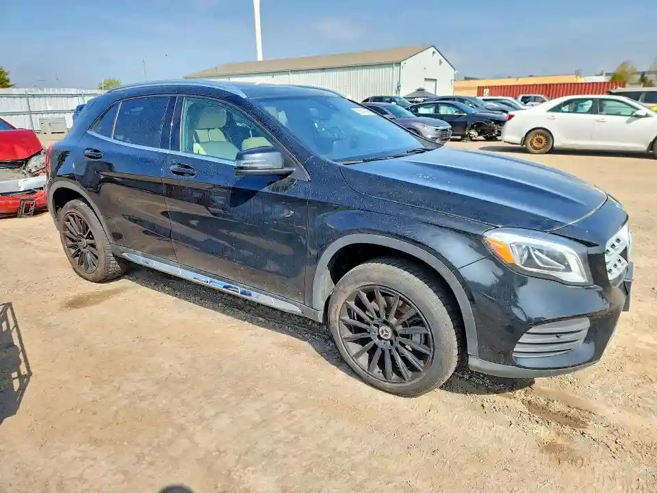 WDCTG4GB0JJ468890 2018 MERCEDES-BENZ GLA-CLASS-3