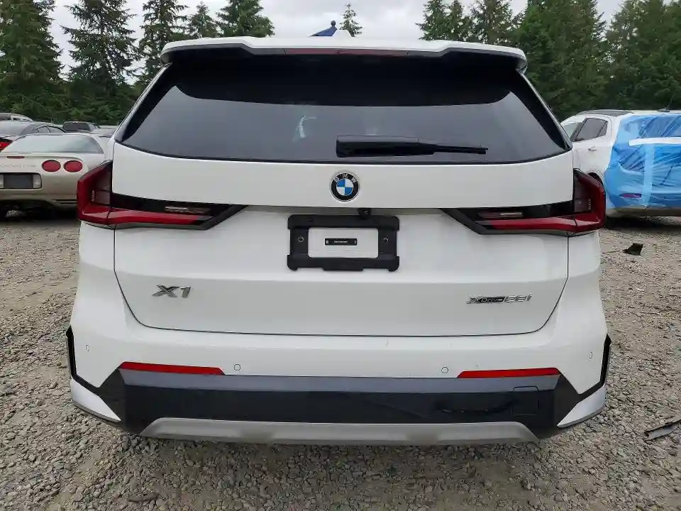 WBX73EF08S5083907 2025 BMW X1-5