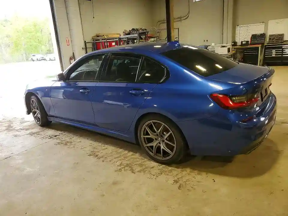 WBA5U9C01LFJ66987 2020 BMW M3-1
