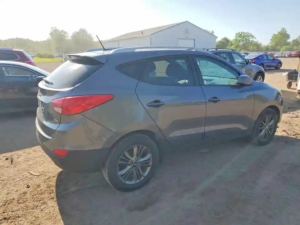 KM8JUCAG7FU955283 2015 HYUNDAI TUCSON-2