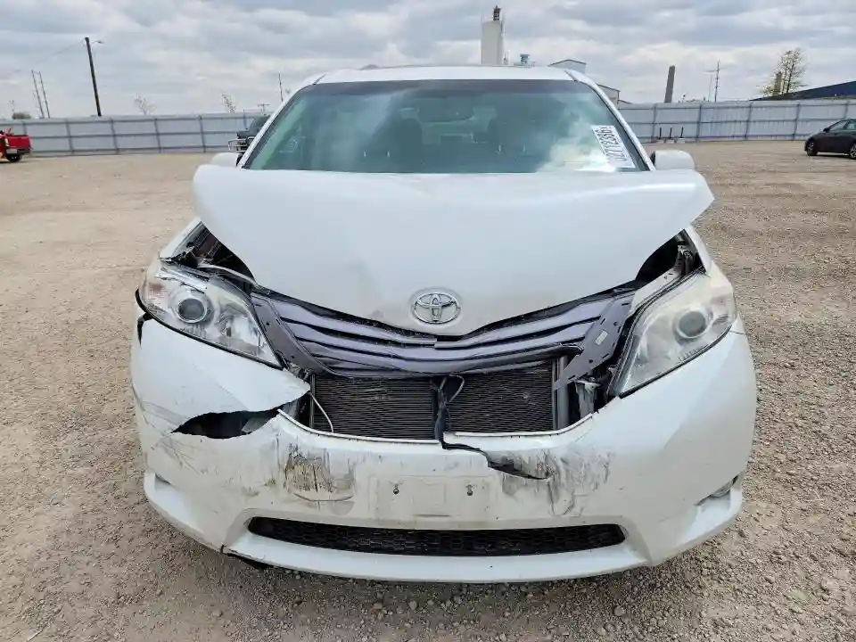 5TDYK3DC4FS549158 2015 TOYOTA SIENNA-4