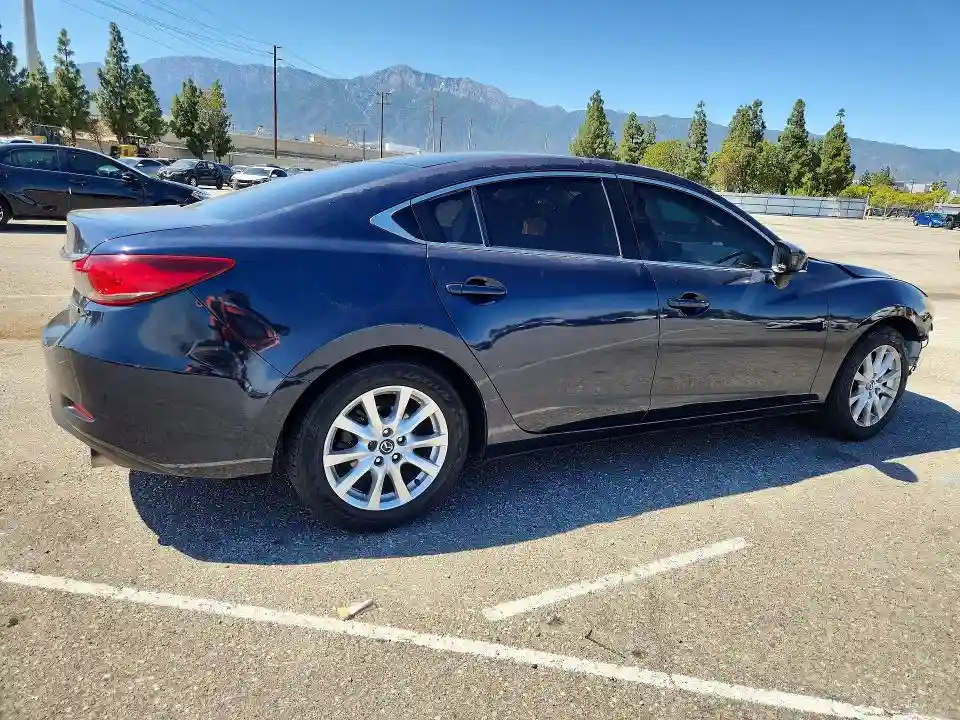 JM1GJ1U53G1444484 2016 MAZDA 6-2