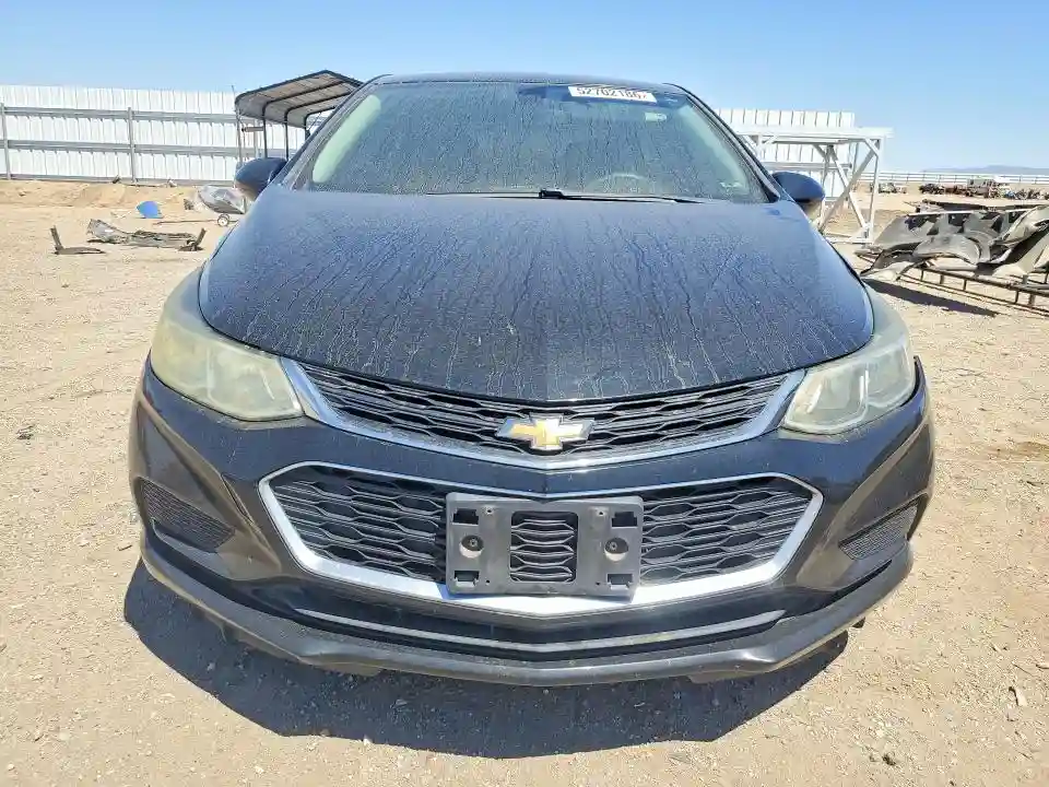 1G1BC5SM7J7219553 2018 CHEVROLET CRUZE-4