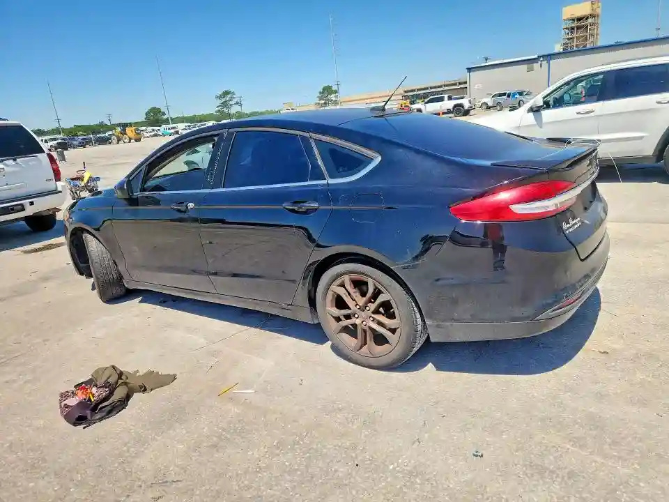 3FA6P0HD2JR265233 2018 FORD FUSION-1