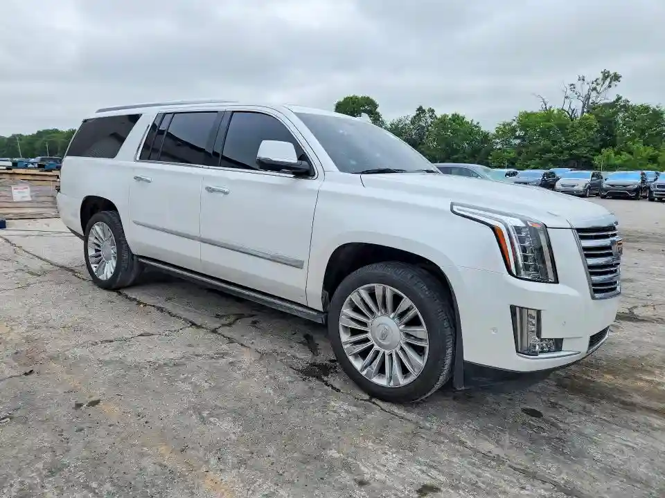 1GYS4KKJXHR141108 2017 CADILLAC ESCALADE-3