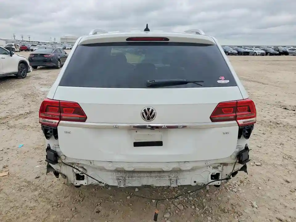 1V2CR2CA1JC529684 2018 VOLKSWAGEN ATLAS-5